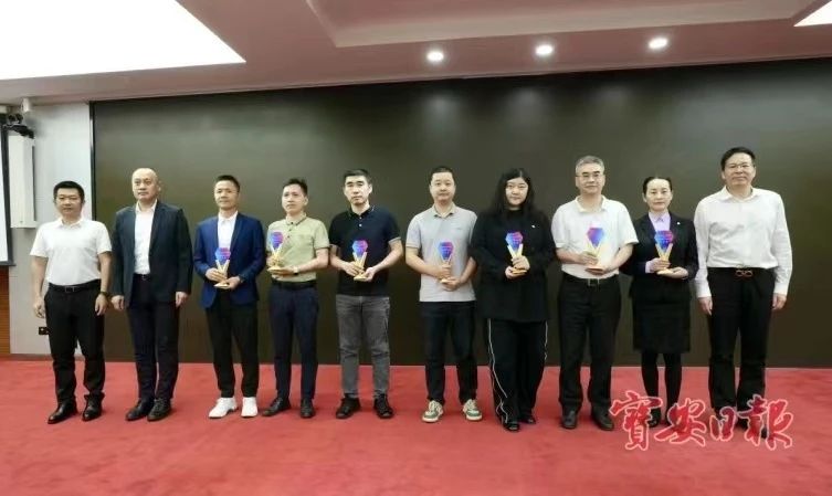 喜报！jinnianhui今年会荣获宝安区2023年重点商贸贡献奖（一等奖）